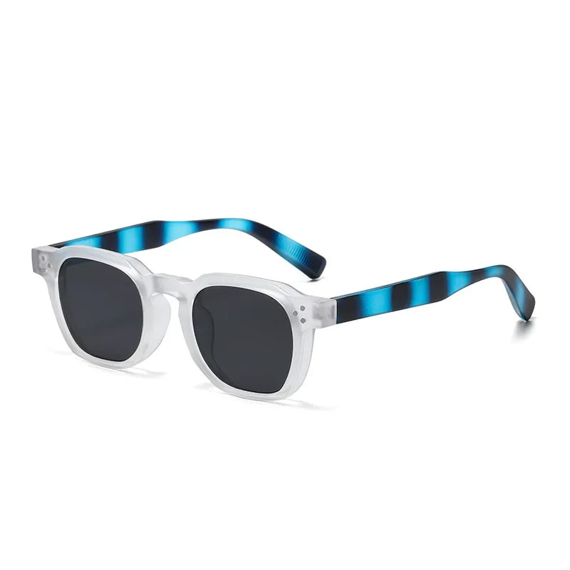 Lunettes de Soleil Ovales Vintage – UV400 & Style Intemporel