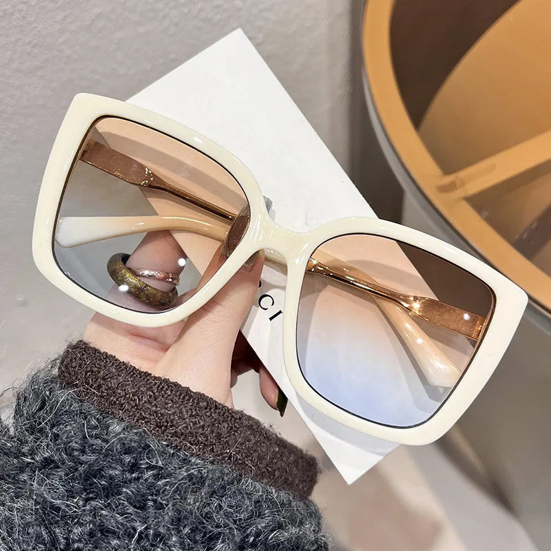 Lunettes Oversize Carrées – Rétro Coloré & UV400