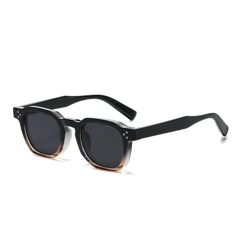Lunettes de Soleil Ovales Vintage – UV400 & Style Intemporel