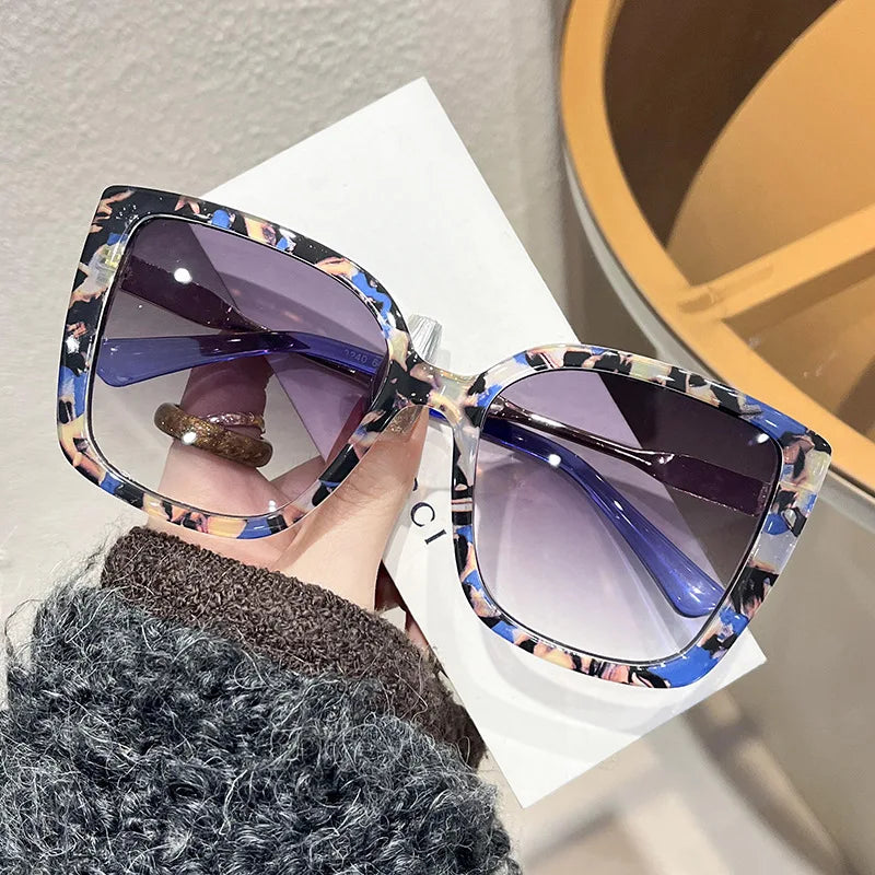 Lunettes Oversize Carrées – Rétro Coloré & UV400