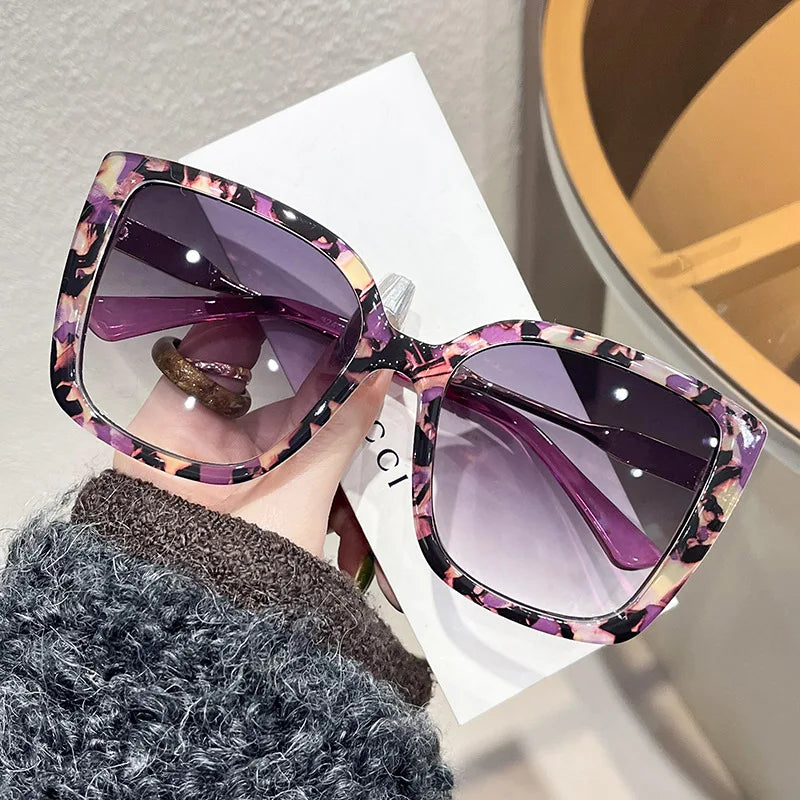 Lunettes Oversize Carrées – Rétro Coloré & UV400